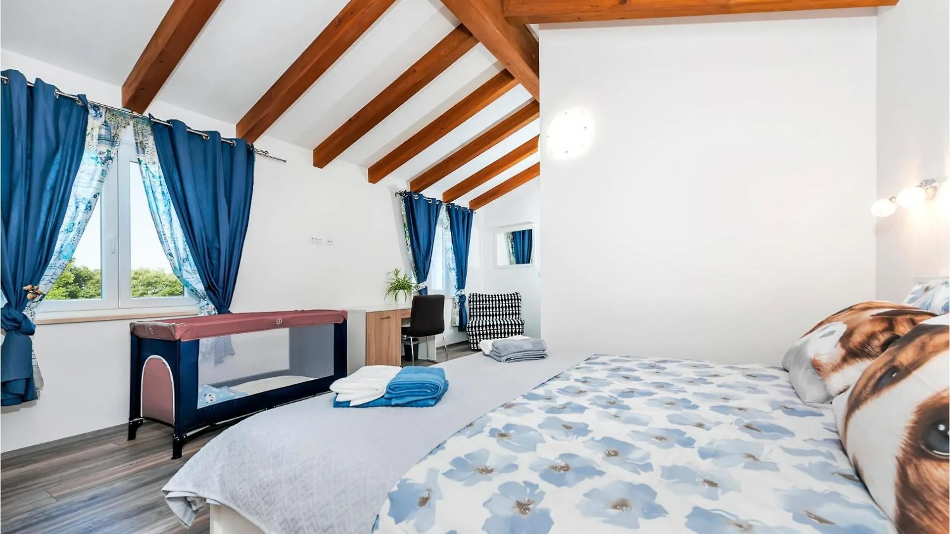 Stunning Home In Fradelani With Wifi Sivati Holiday home